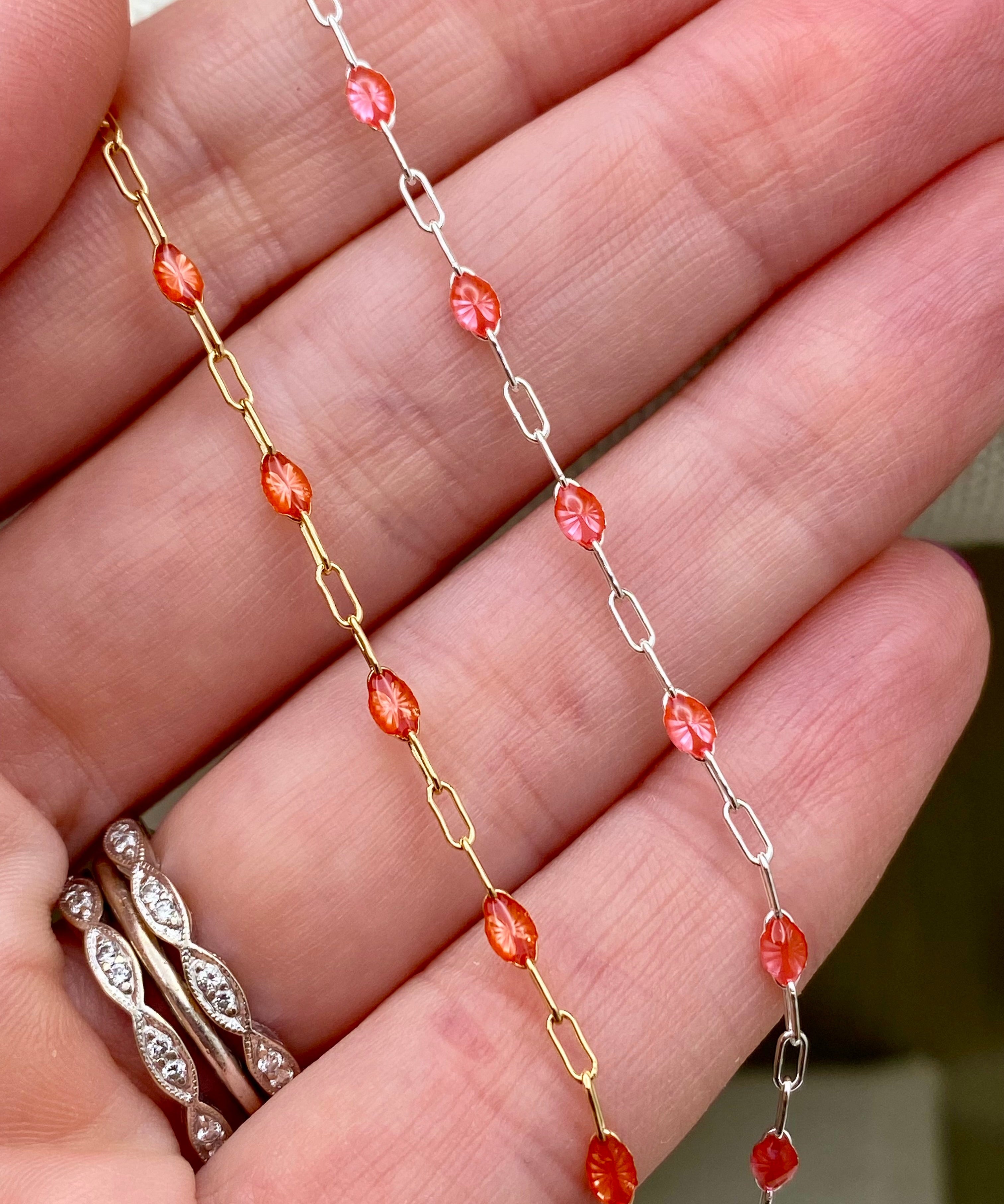 Coral Enamel Chain - Sunburst - E27