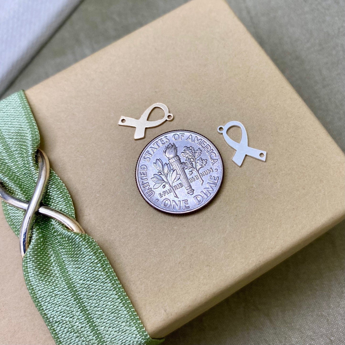 Awareness Ribbon Connectors - 2 Pack - L18