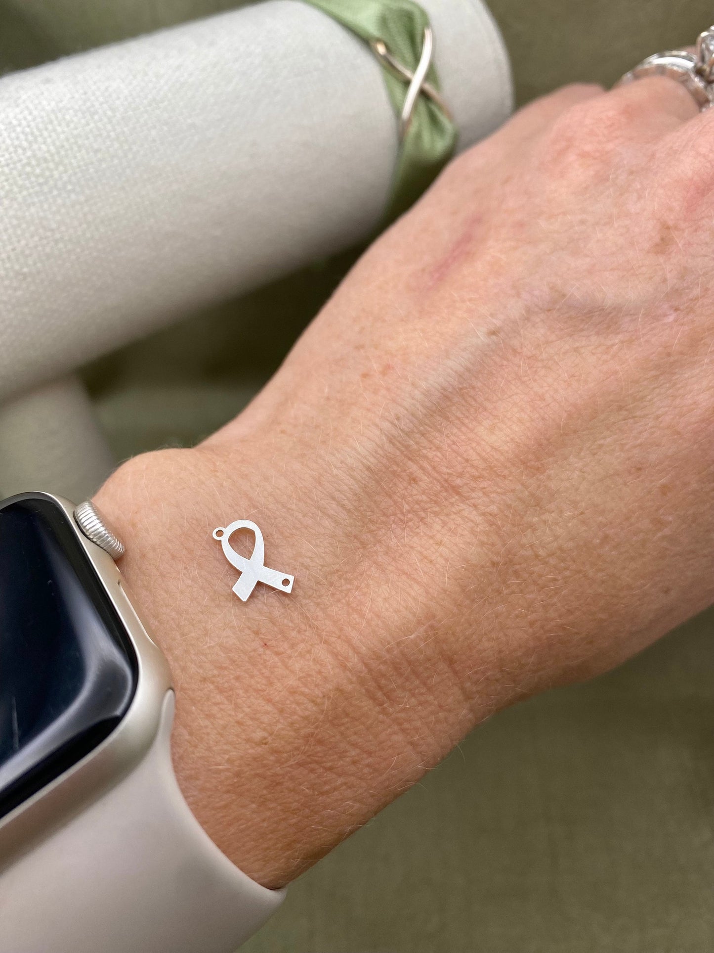 Awareness Ribbon Connectors - 2 Pack - L18