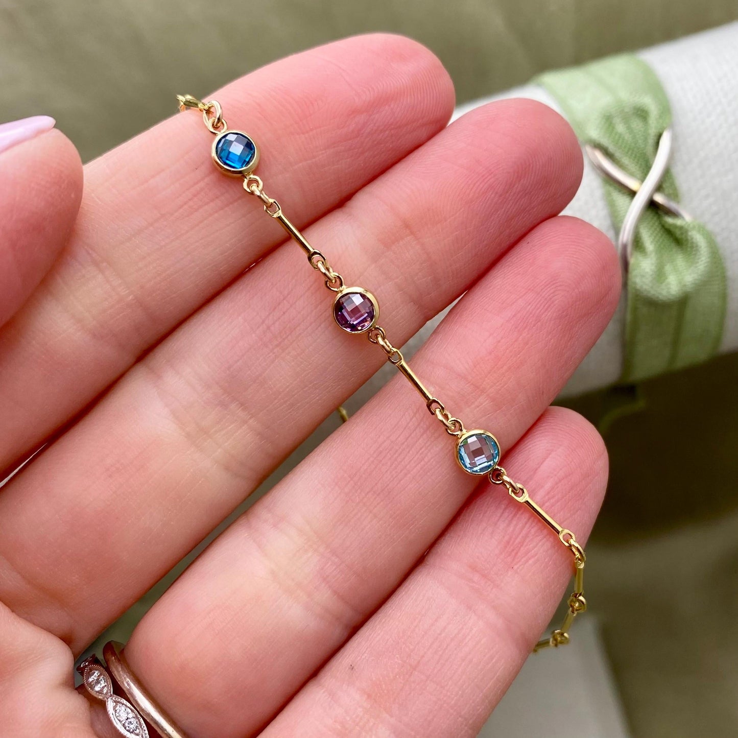 Luxe Flatback Birthstone Connectors 4mm - Gold Filled - B46G - Luxe Colors